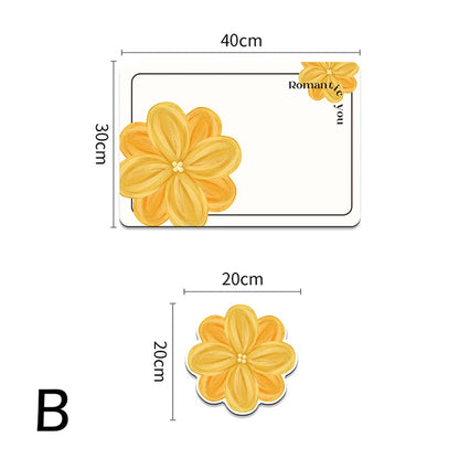 Set of 2 flower shaped placemats