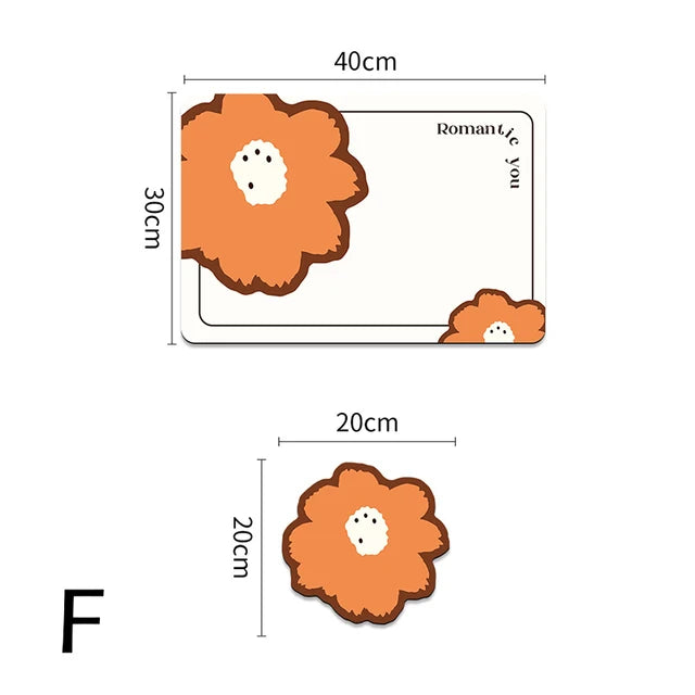 Set of 2 flower shaped placemats