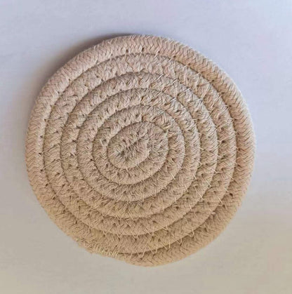 Hand-woven thickened simple heat-insulating cotton thread placemat
