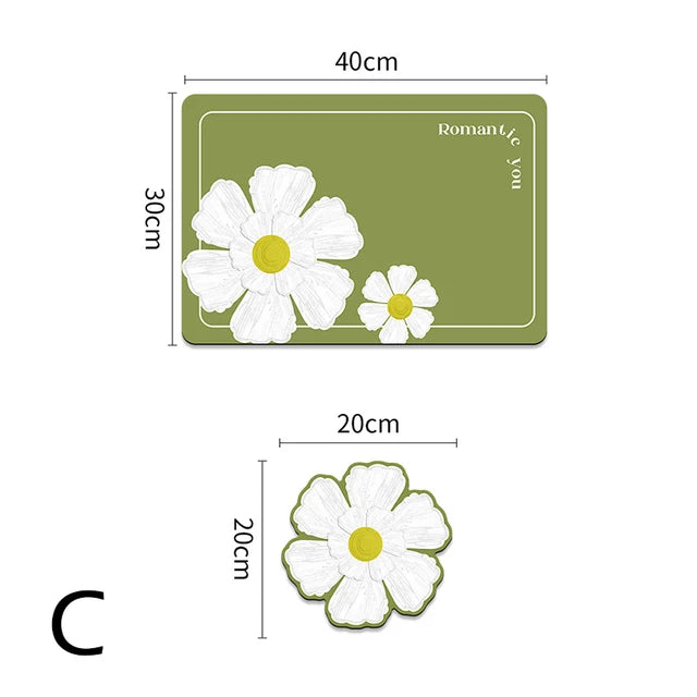 Set of 2 flower shaped placemats