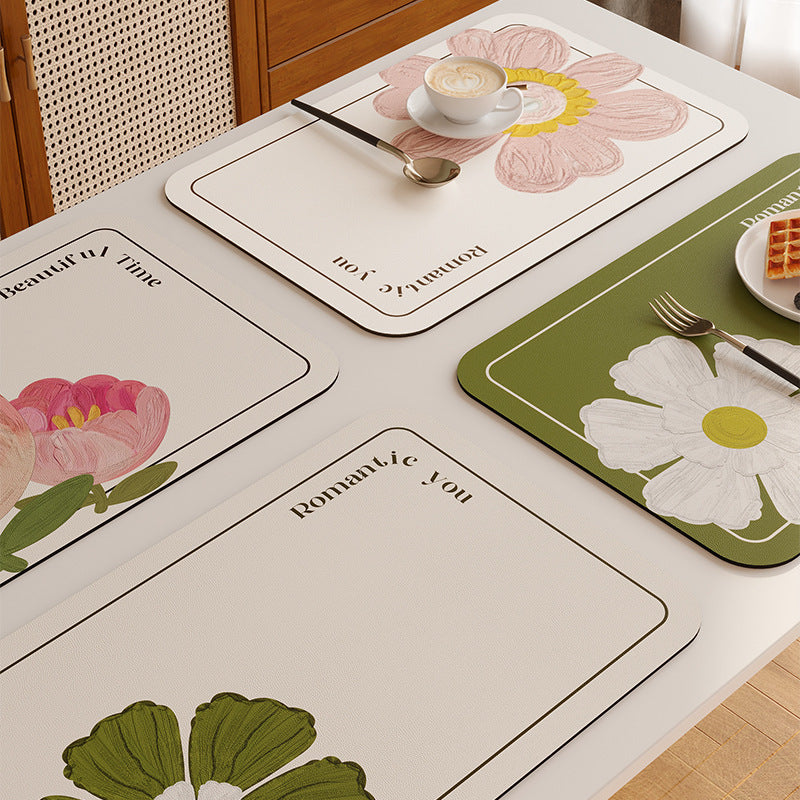 Set of 2 flower shaped placemats