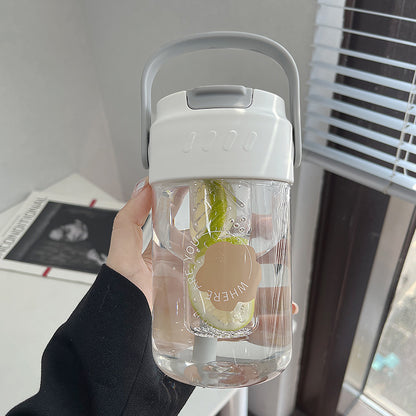 Convenient to carry plastic straw water cup 650ML